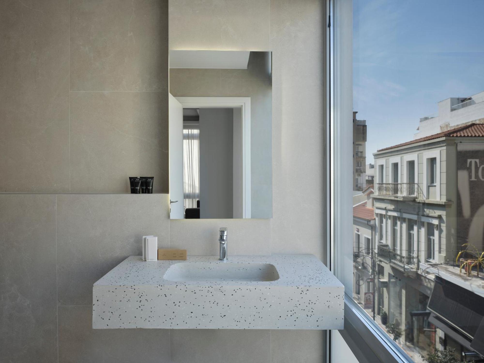 Residence Patras Bagian luar foto