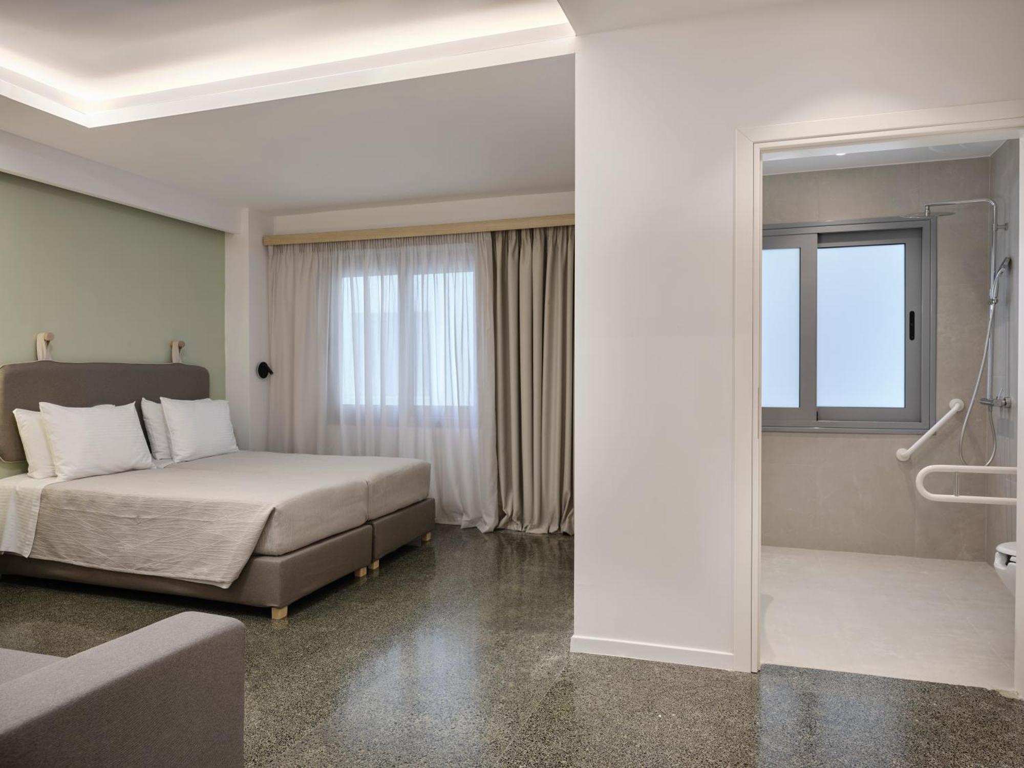 Residence Patras Bagian luar foto